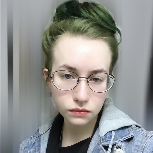 Meet your Posher, Nihl - Picture 1 of 14